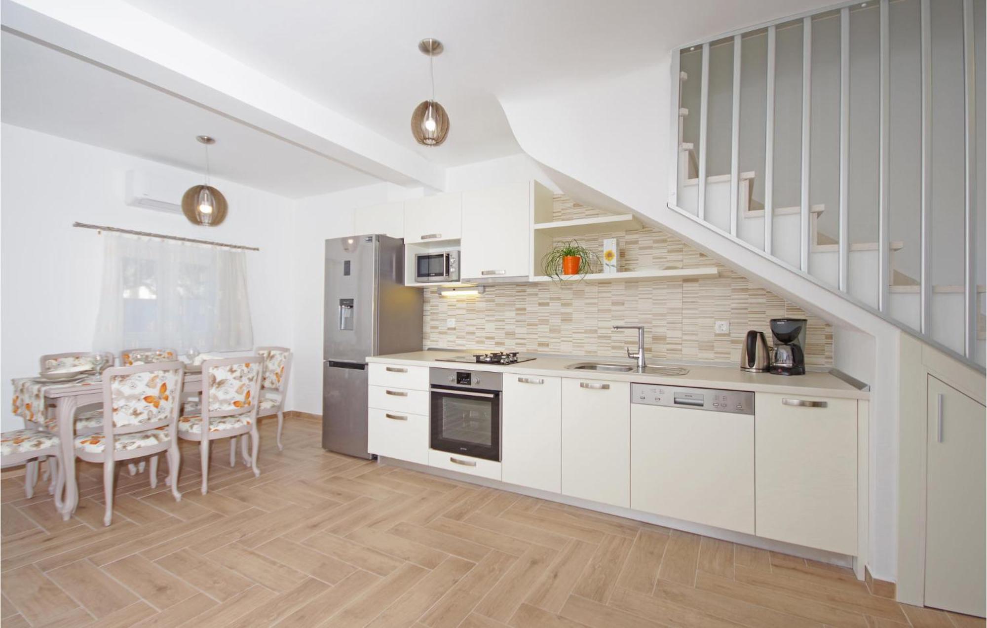 Awesome Home In Drvenik With Wifi Esterno foto