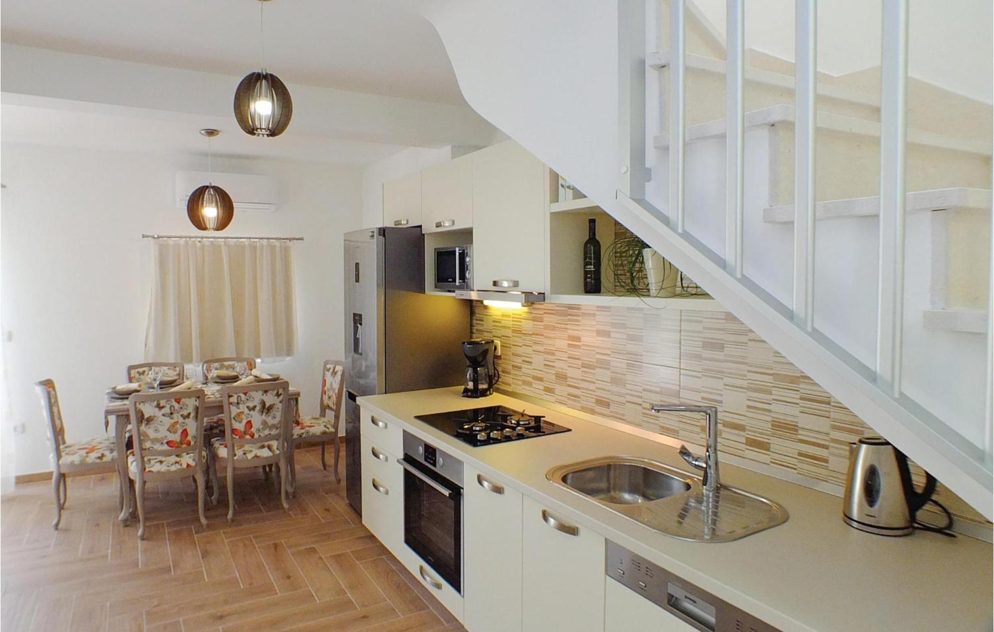Awesome Home In Drvenik With Wifi Esterno foto